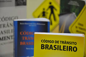 Crimes de trânsito - Código de trânsito brasileiro.